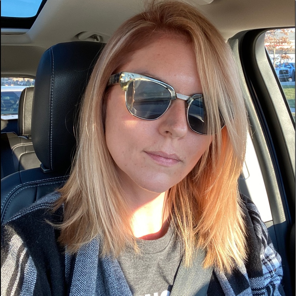 Meet your Posher, Lindsay
